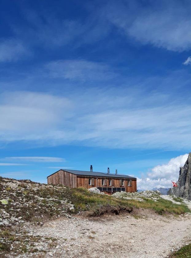 Appartement Chez Pierre à Praz-de-Fort Extérieur photo