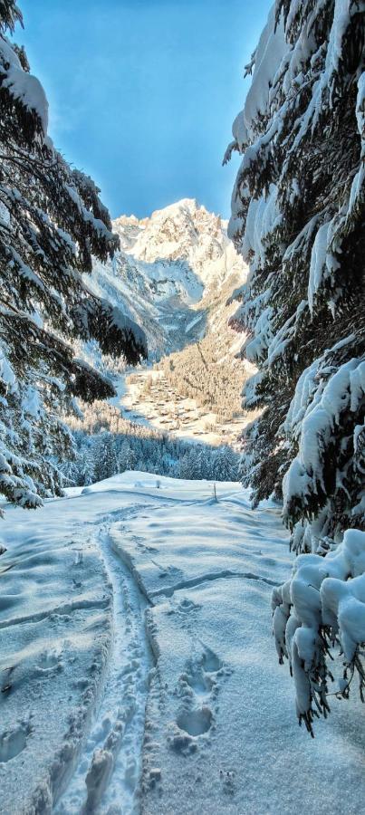 Appartement Chez Pierre à Praz-de-Fort Extérieur photo